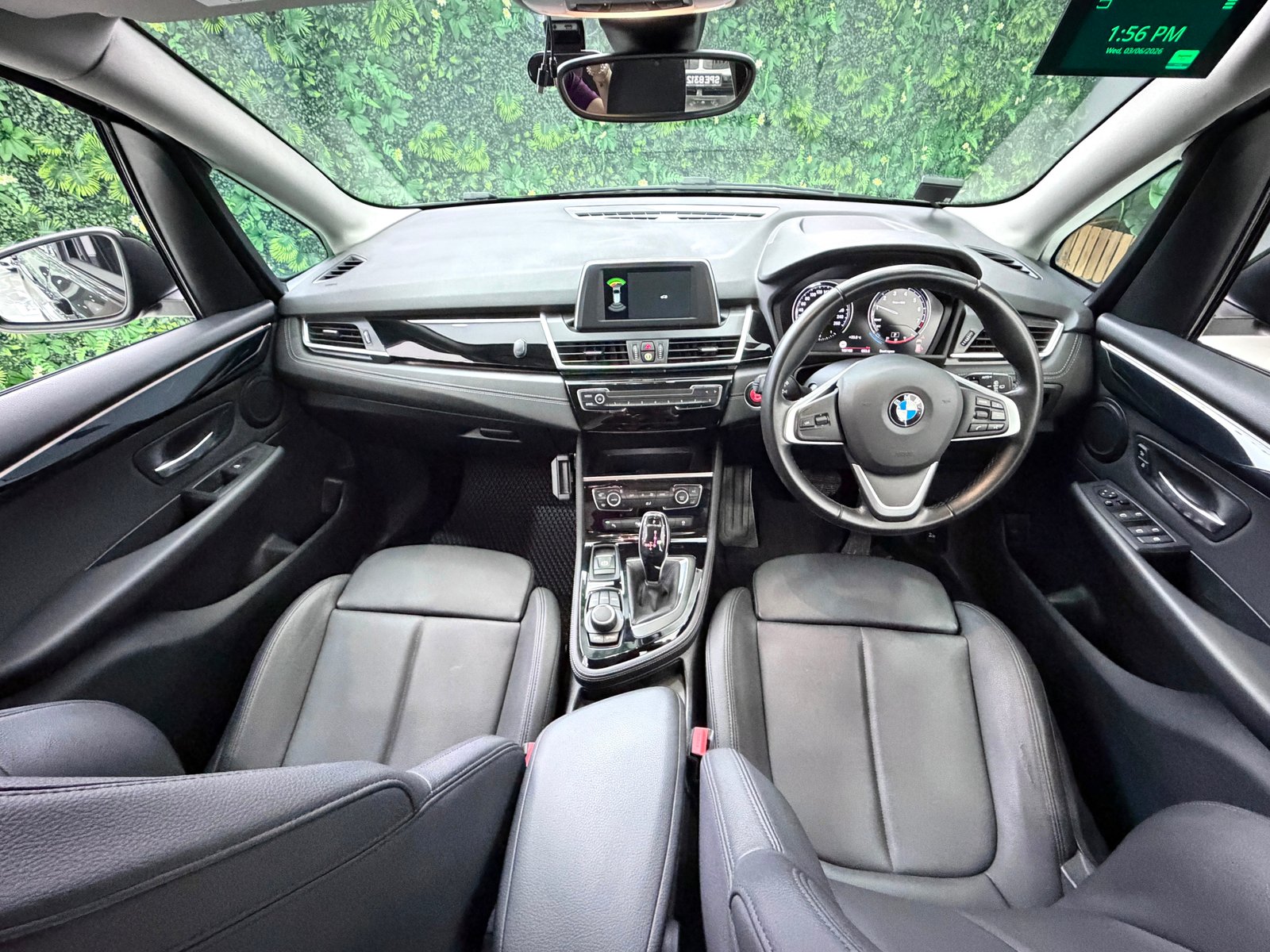 BMW 216i Active Tourer photo 5